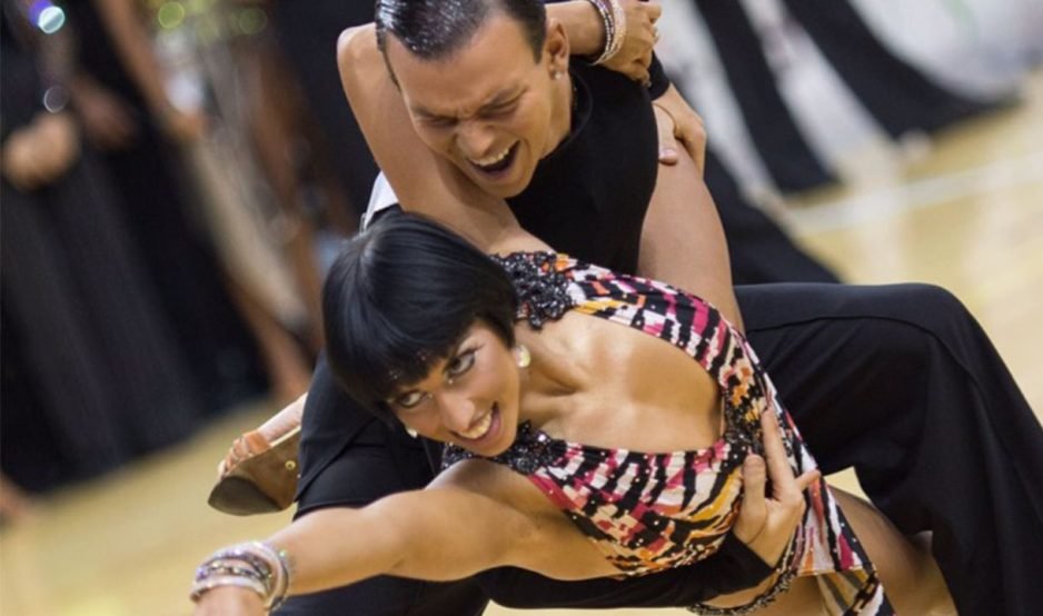 Alex Salvador e Alice Chiocchi durante una gara internazionale di danza sportiva
